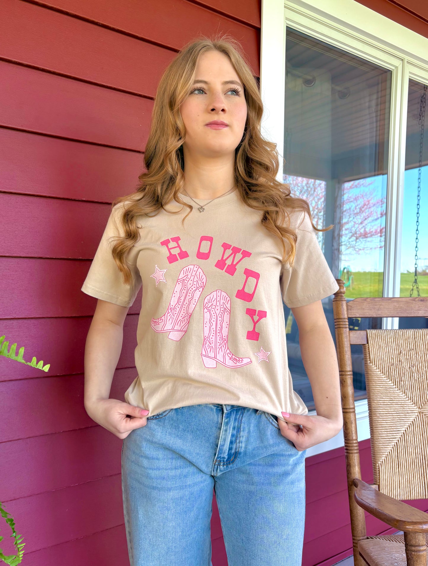 Howdy Graphic Tee | Cream