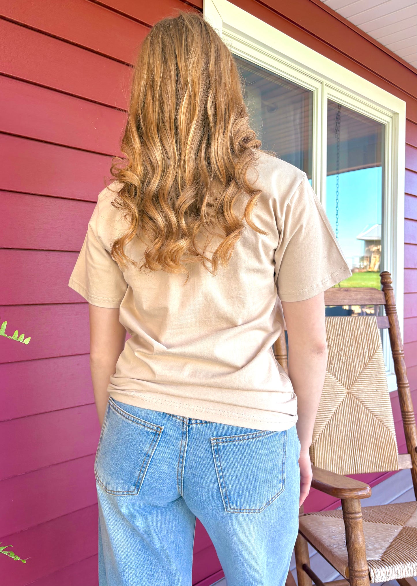 Howdy Graphic Tee | Cream